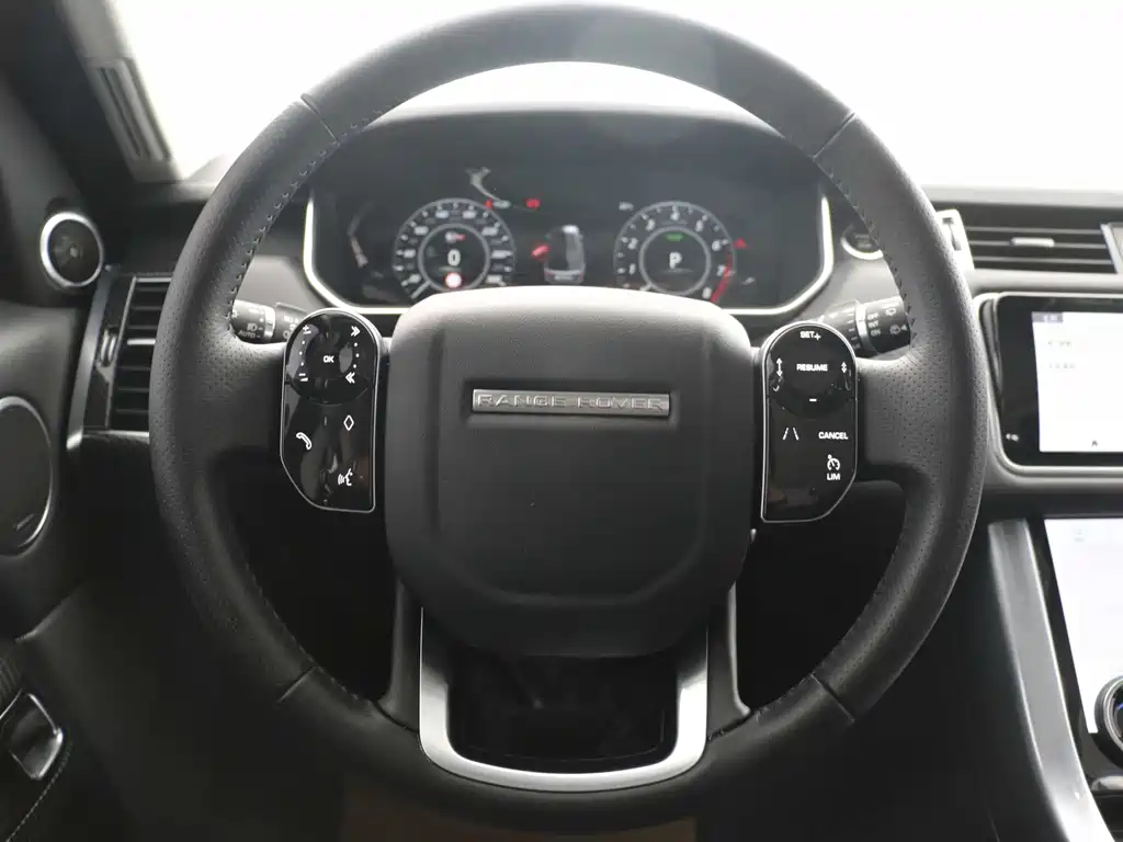 Land Rover Sport PHEV — миниатюра 7