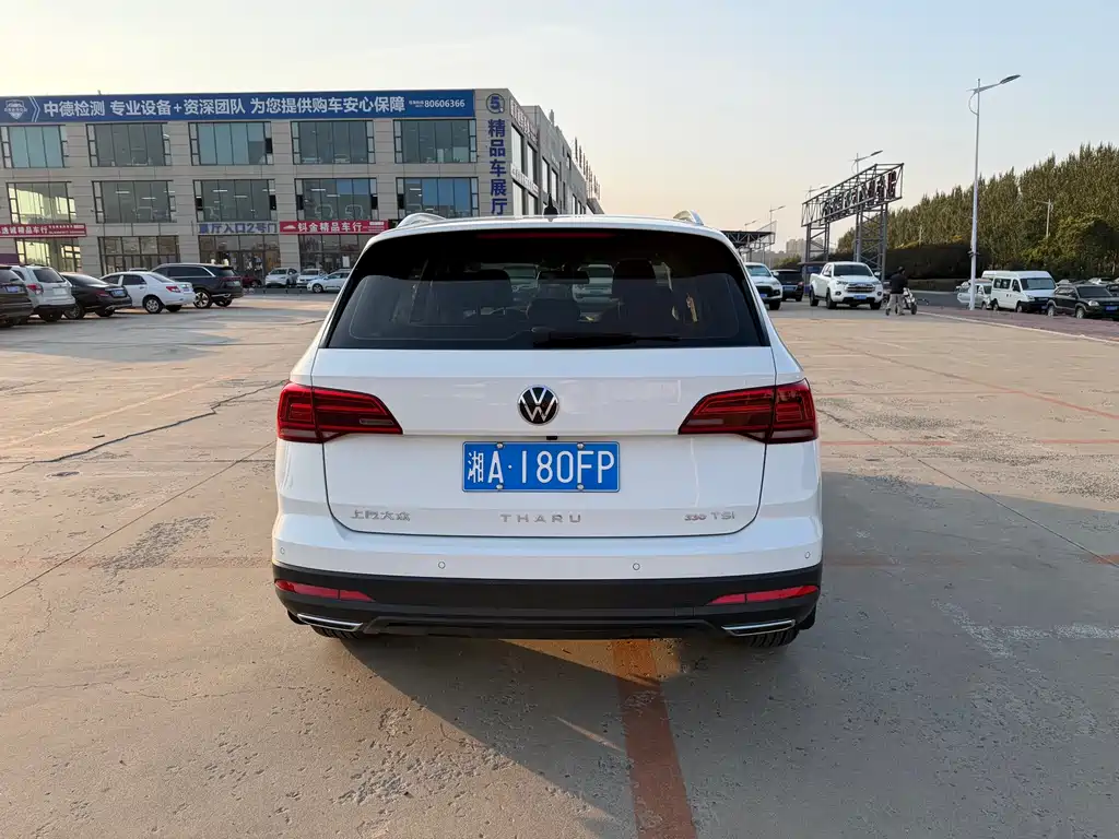 Volkswagen Tharu — миниатюра 5