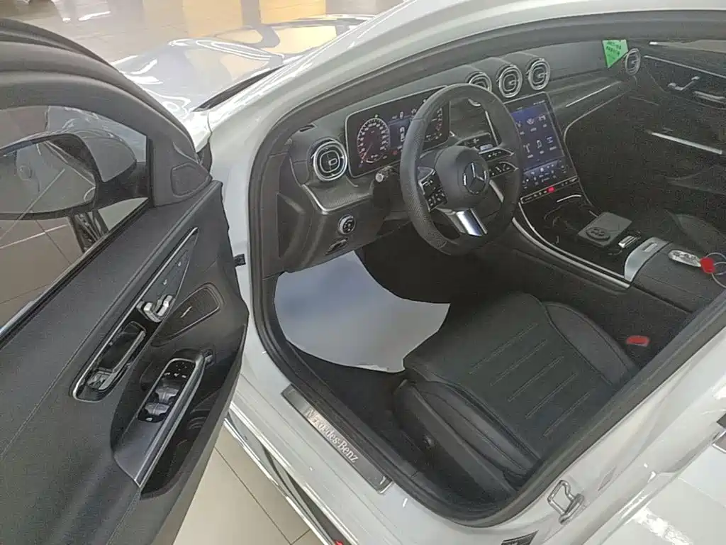 Mercedes-Benz C-Class New Energy — миниатюра 16