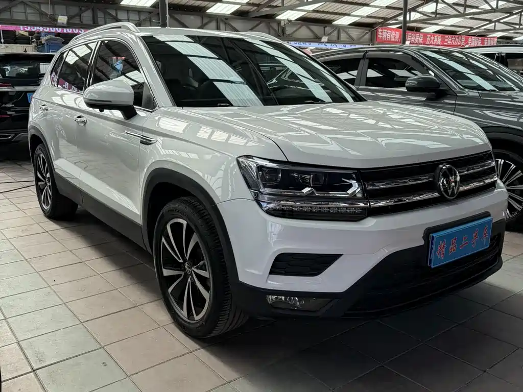 Volkswagen Tharu — миниатюра 3