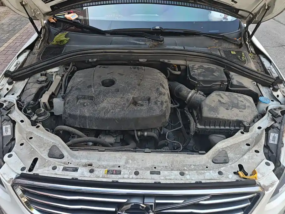 Volvo XC60 — миниатюра 10