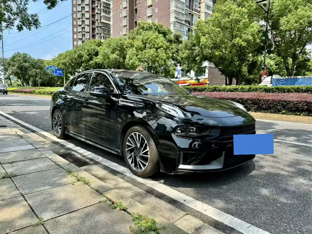 Lynk & Co 03 2019