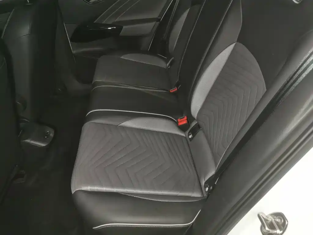 Volkswagen ID.3 — миниатюра 17