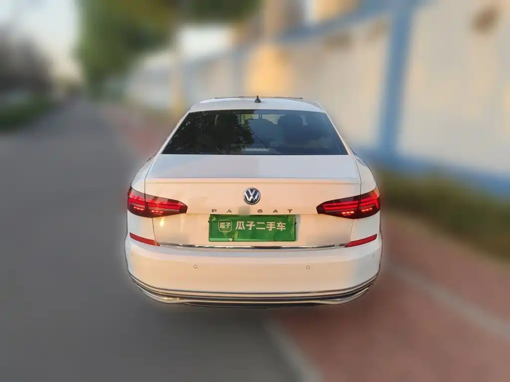 Volkswagen Passat PHEV — миниатюра 5