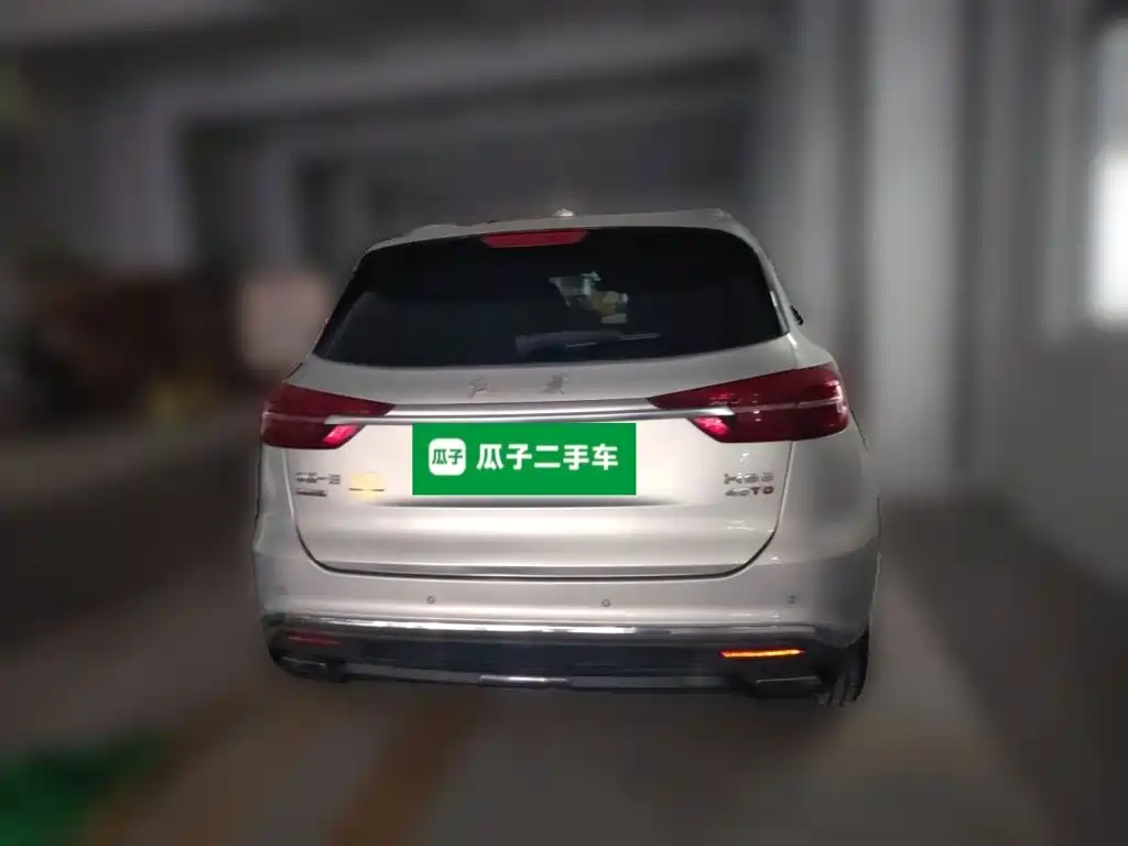 Hongqi Hongqi HS5 — миниатюра 3
