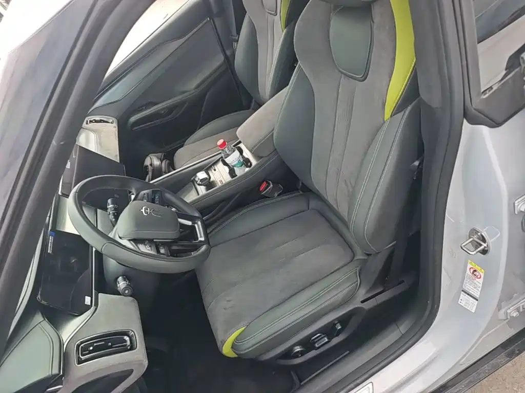 BYD L EV — миниатюра 15