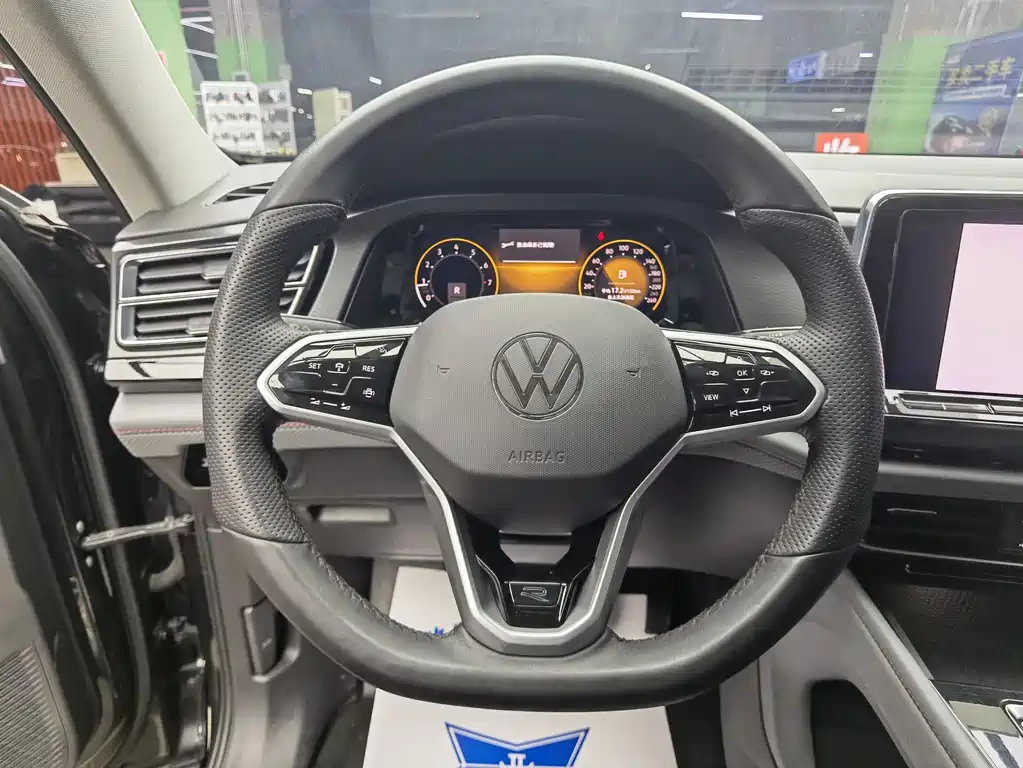 VOLKSWAGEN TOURANG