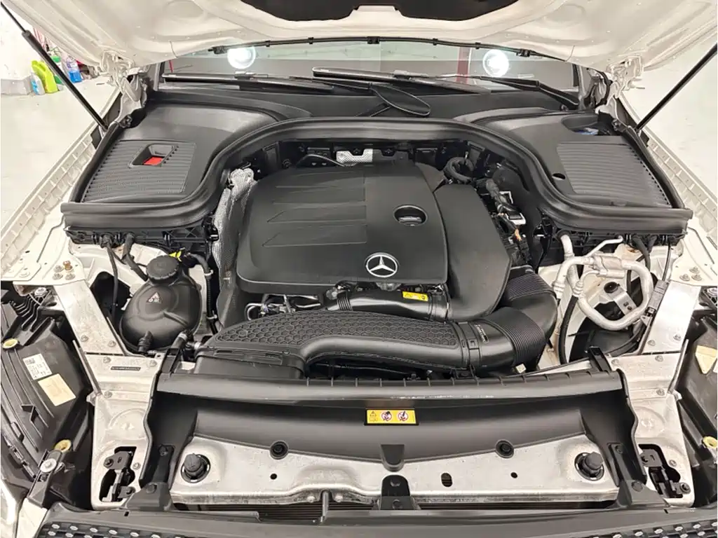 Mercedes-Benz GLC 2021 GLC 260 4MATIC SUV