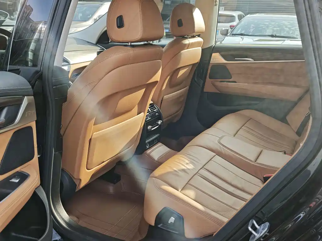 BMW 6 Series GT — миниатюра 12