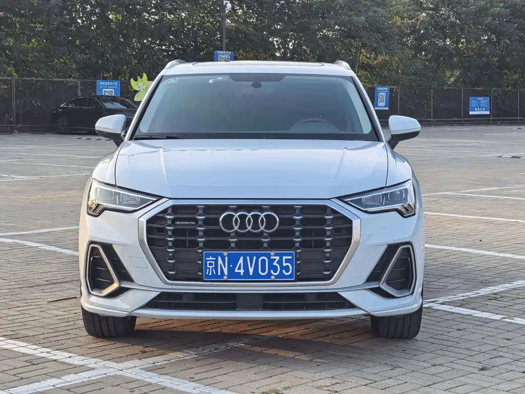 Audi Q3 — миниатюра 2