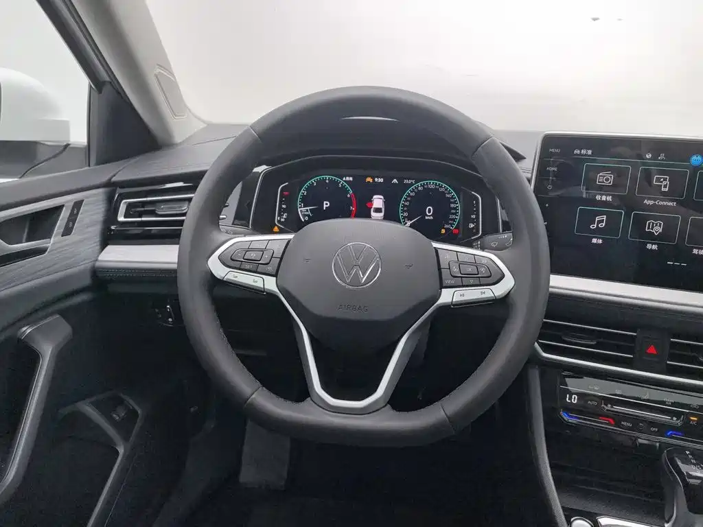 Volkswagen Sagitar — миниатюра 11