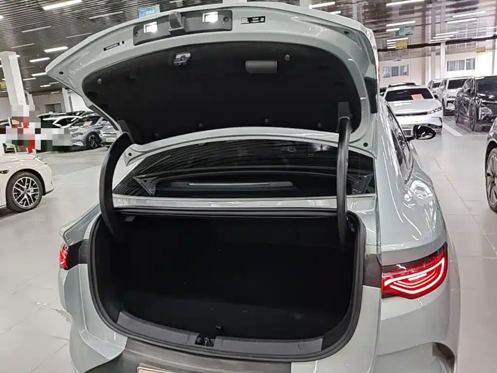 BYD Qin L — миниатюра 19