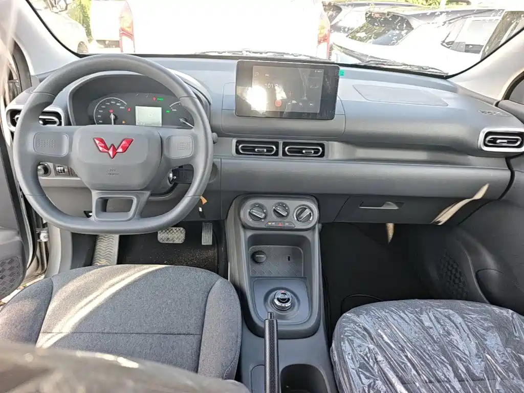 Wuling Hongguang EV 2025 50KM Comfort