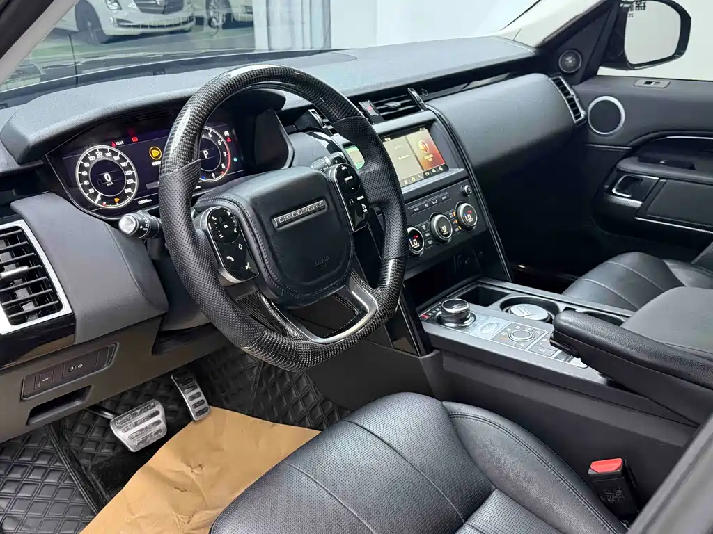Land Rover Discovery — миниатюра 6