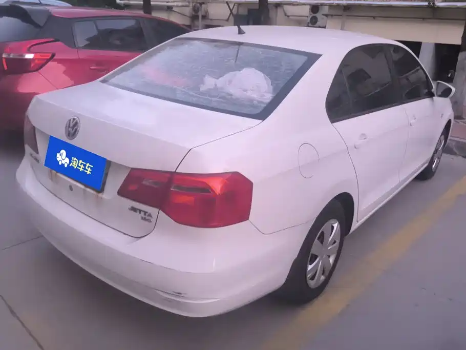 Volkswagen Jetta — миниатюра 3