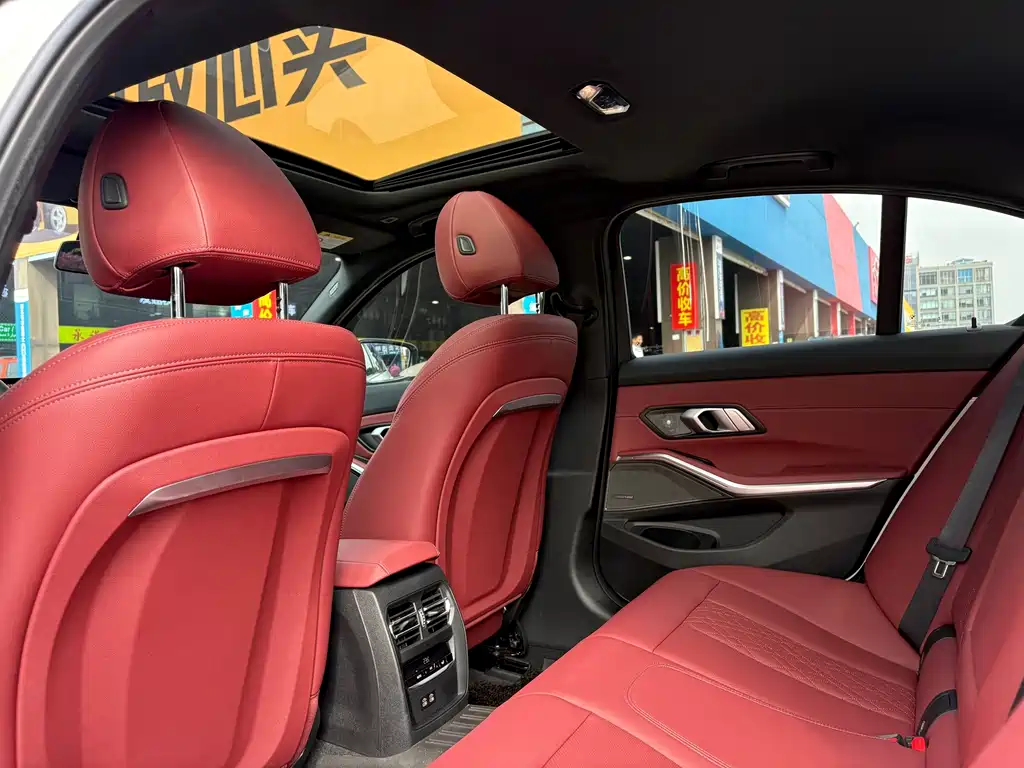 BMW 3 Series — миниатюра 14