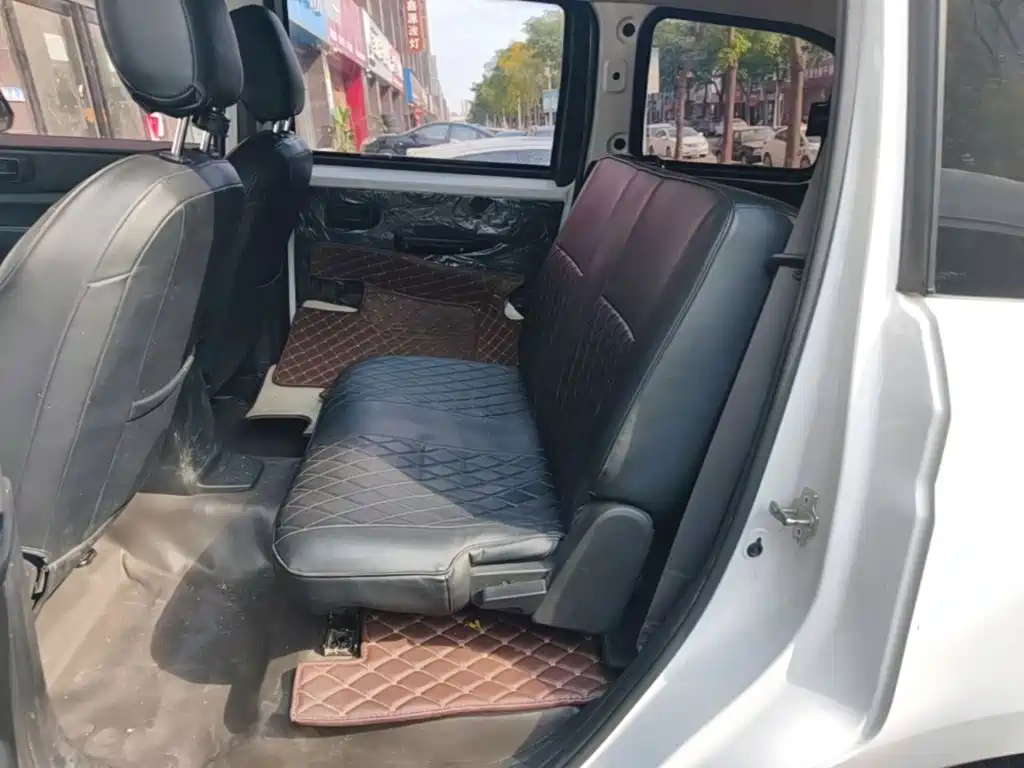 Wuling Hongguang PLUS — миниатюра 17