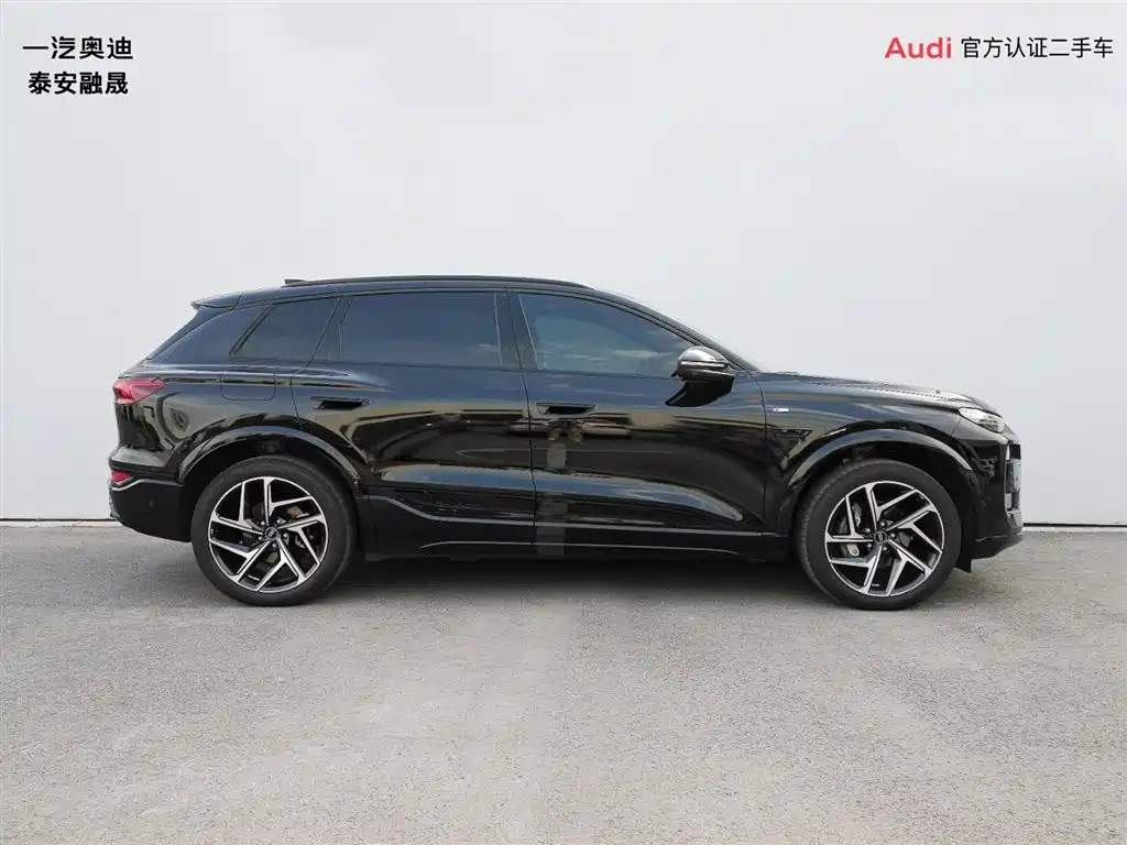 Audi Q6L e-tron — миниатюра 3