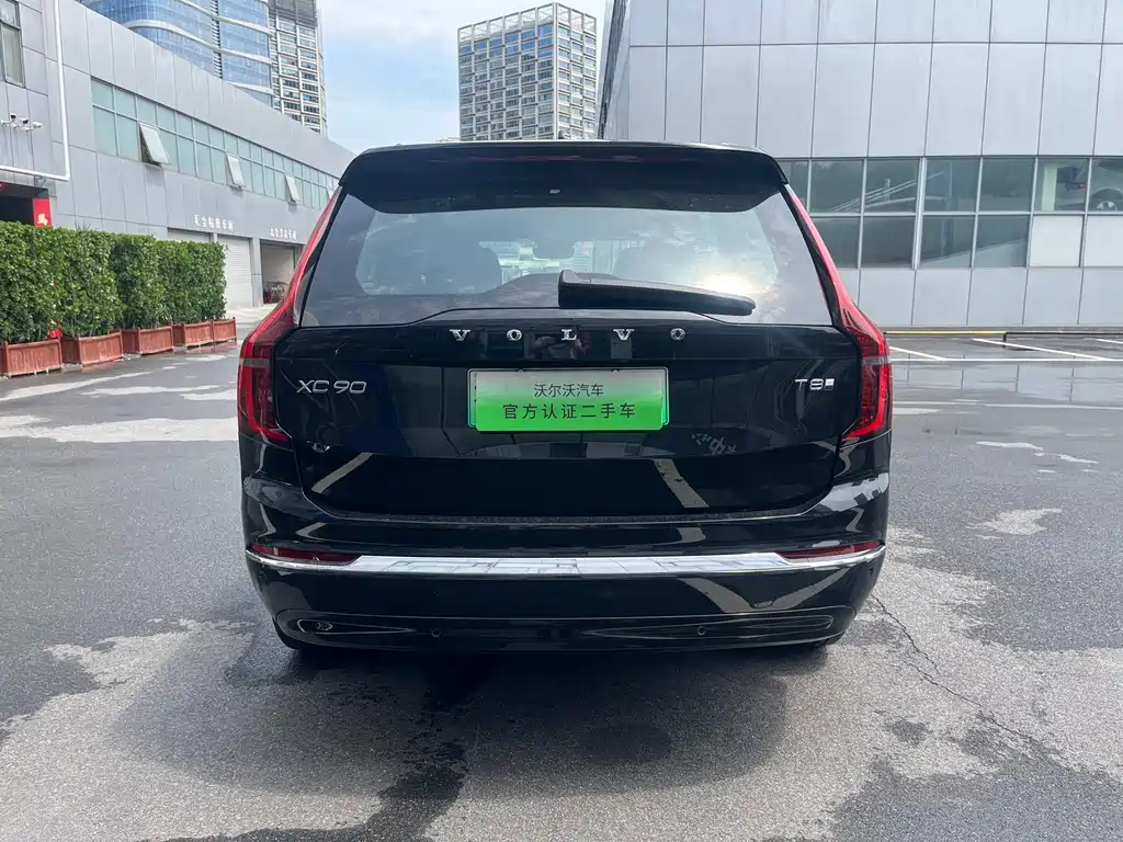 Volvo XC90 PHEV Facelift T8 Smart Supreme Luxury Edition 7 seats, фото 4