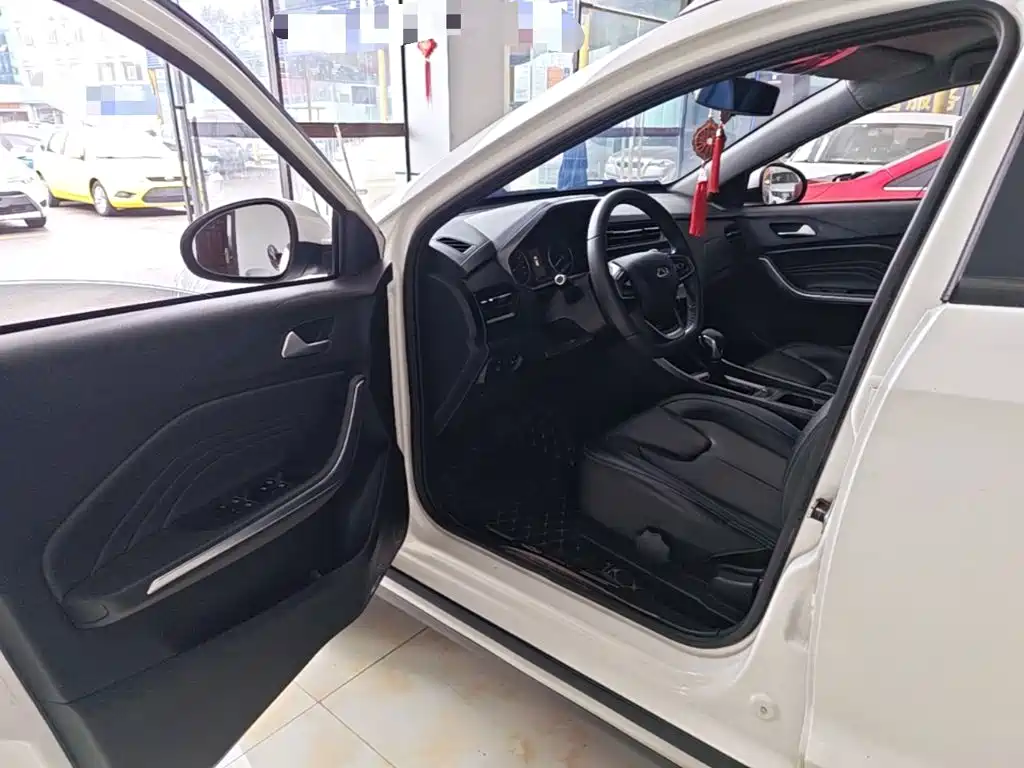 Chery Tiggo 3x — миниатюра 16