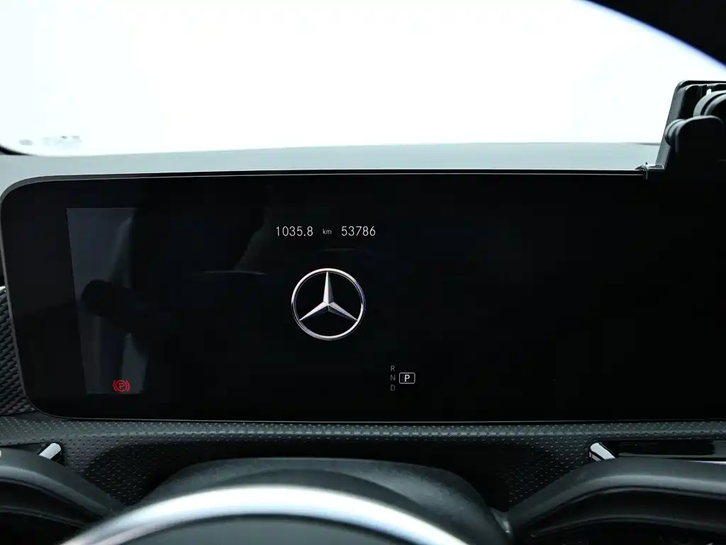 Mercedes-Benz A-Class — миниатюра 10