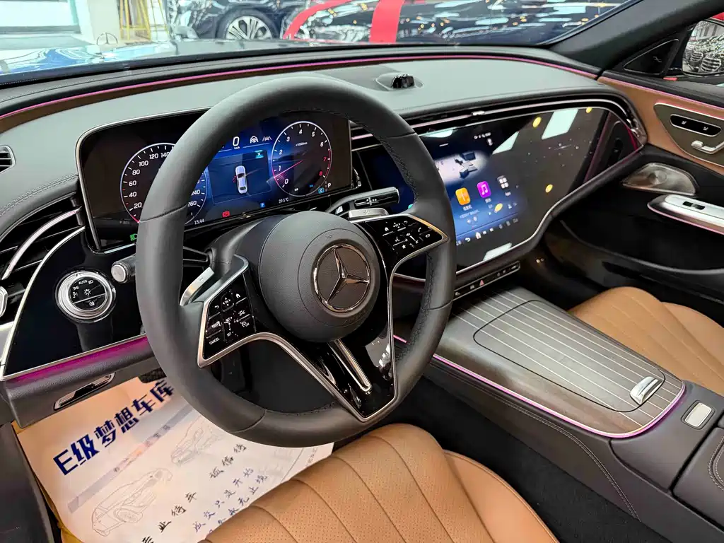 Mercedes-Benz E-Class — миниатюра 7