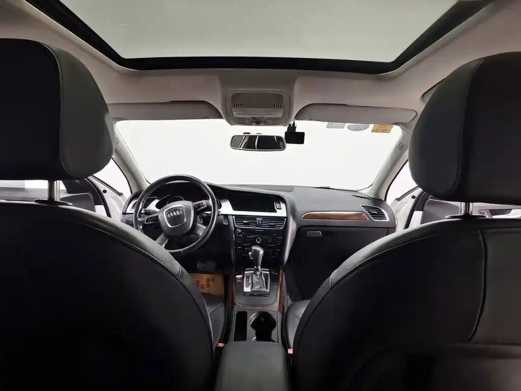 Audi A4L — миниатюра 10