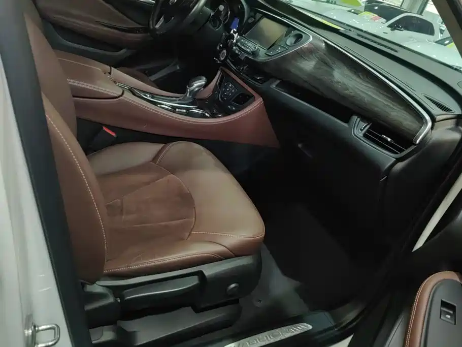 Buick Envision Plus — миниатюра 8