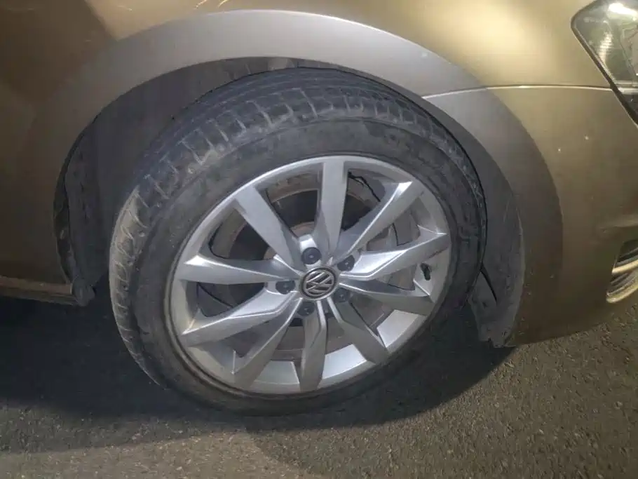 Volkswagen Golf — миниатюра 6