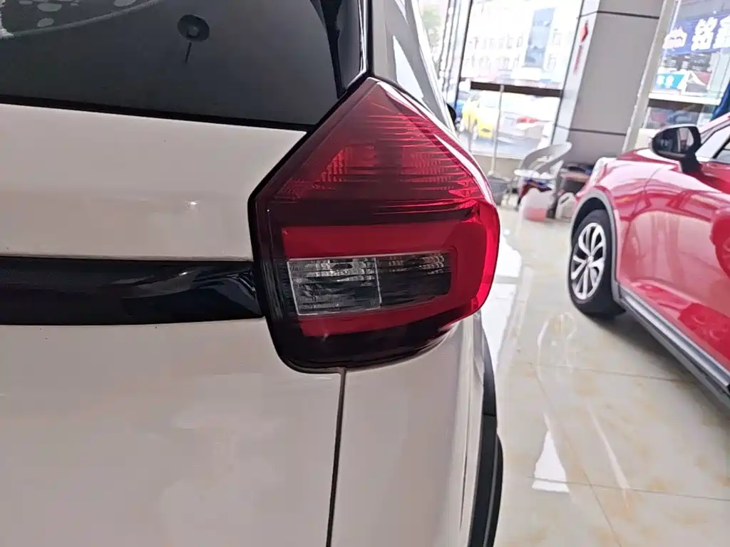 Chery Tiggo 3x — миниатюра 8