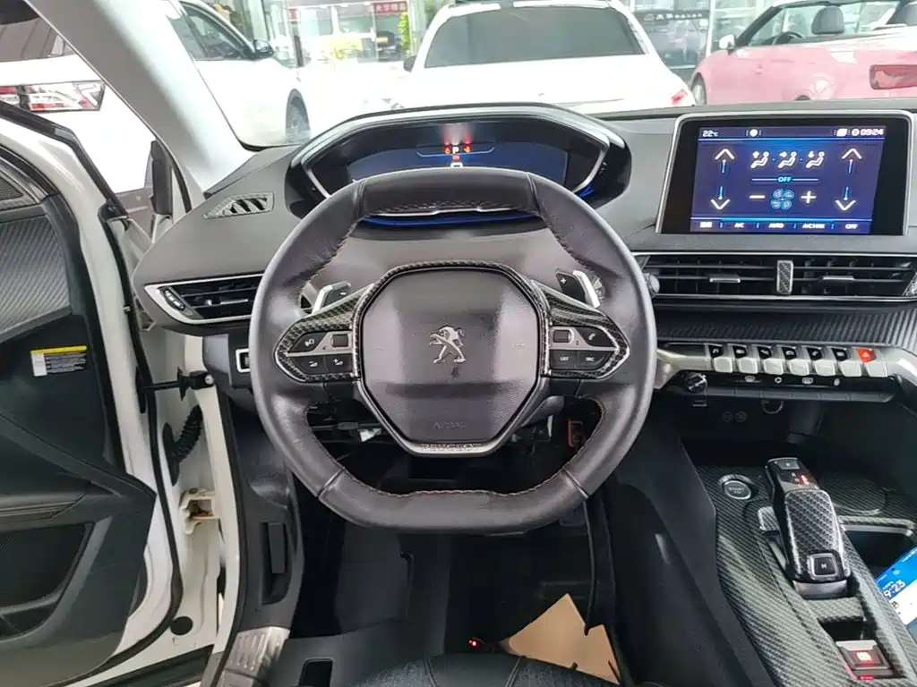 Peugeot 5008 — миниатюра 11