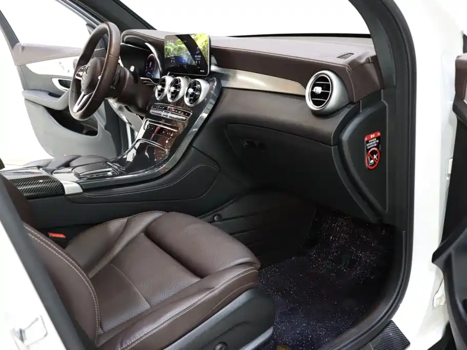 Mercedes-Benz GLC — миниатюра 8