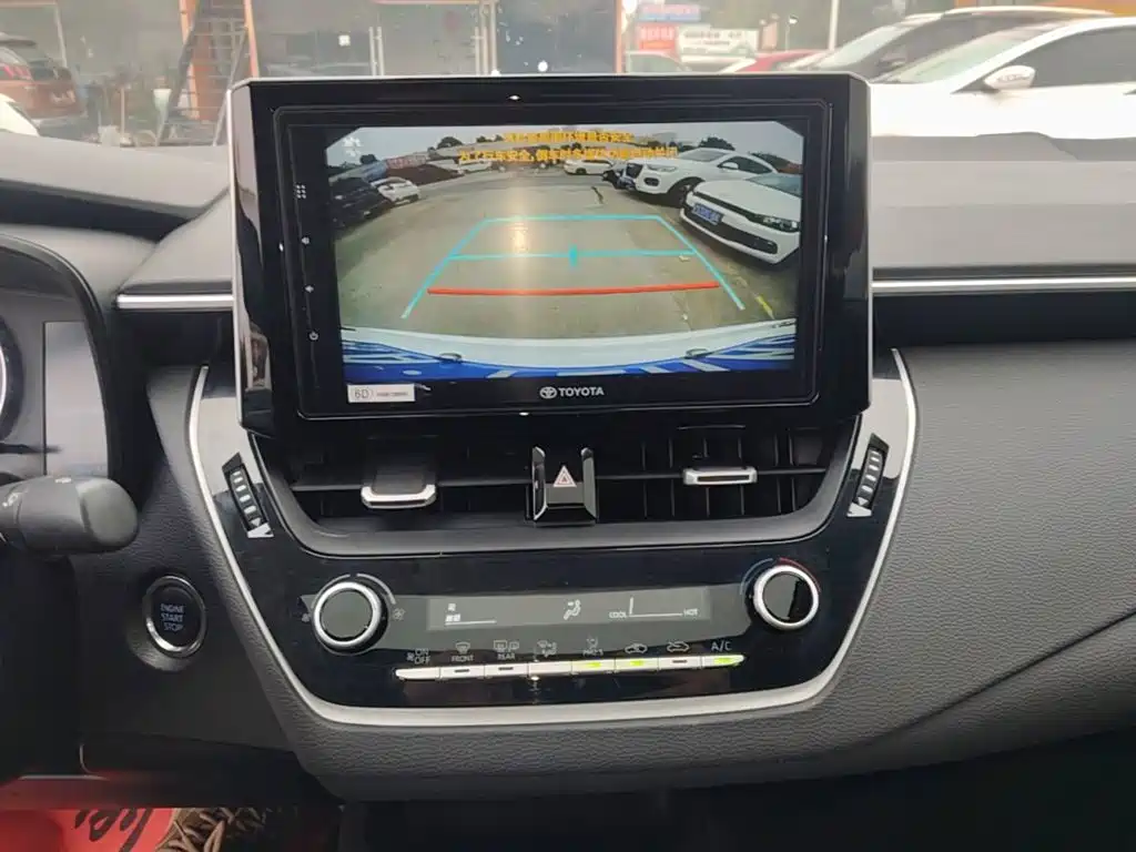 Toyota Corolla — миниатюра 13