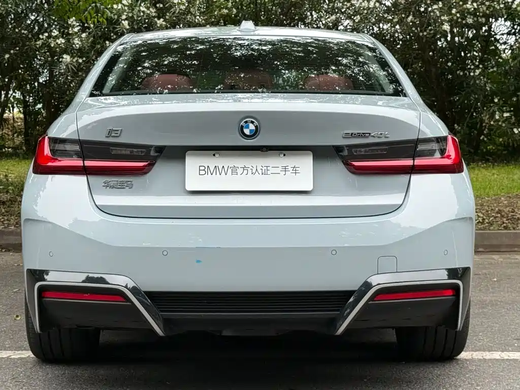 BMW i3 — миниатюра 5