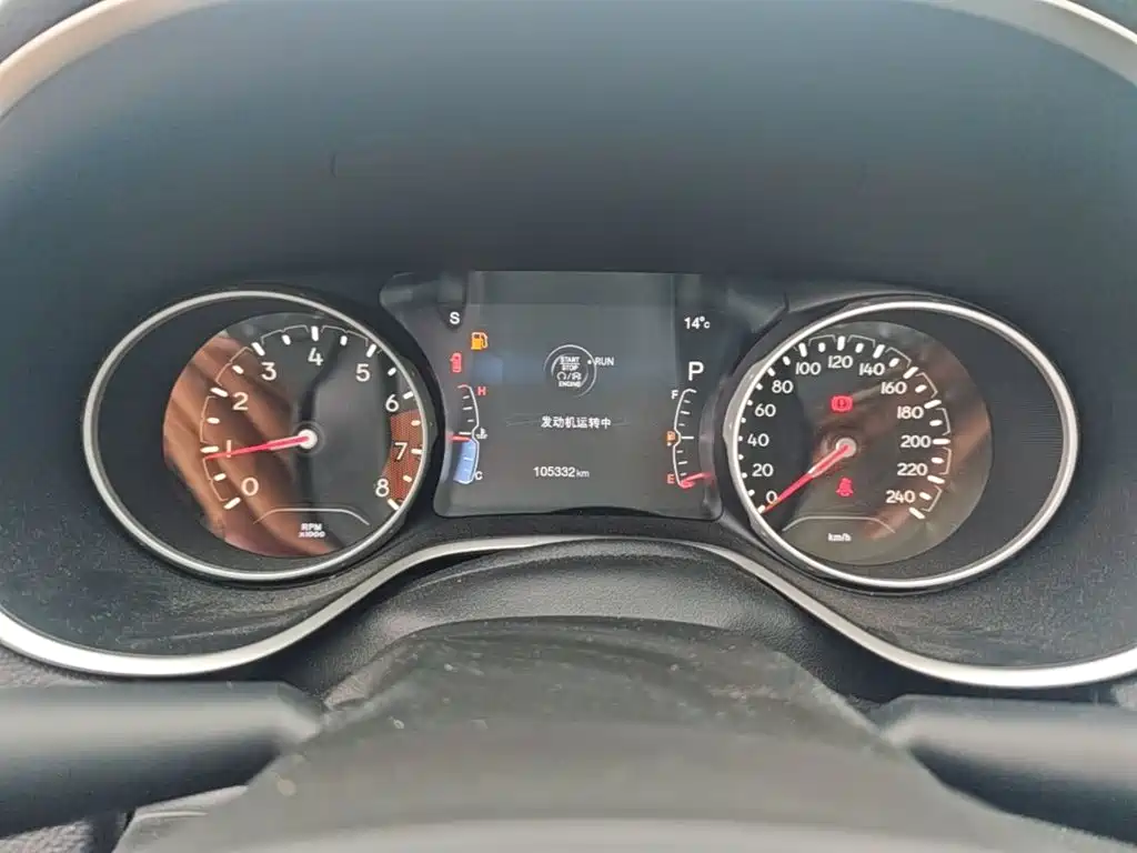 Jeep Compass — миниатюра 12