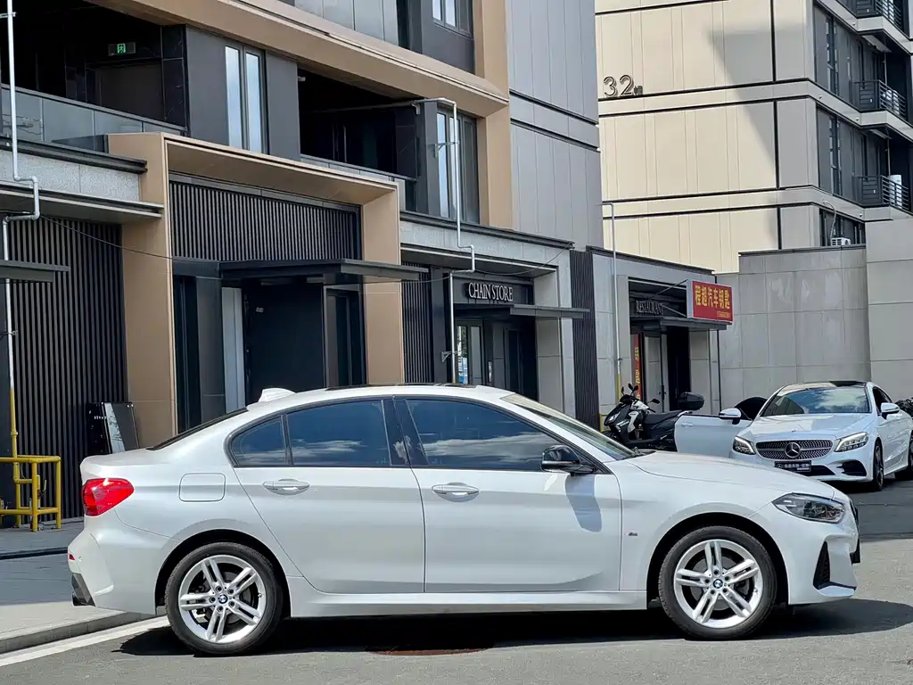BMW 1 Series — миниатюра 8