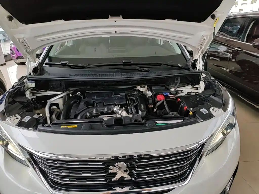 Peugeot 5008 — миниатюра 20