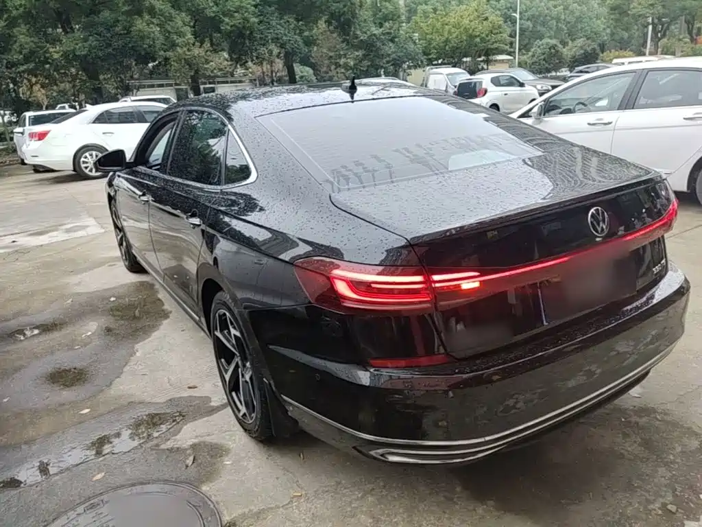Volkswagen Passat — миниатюра 5