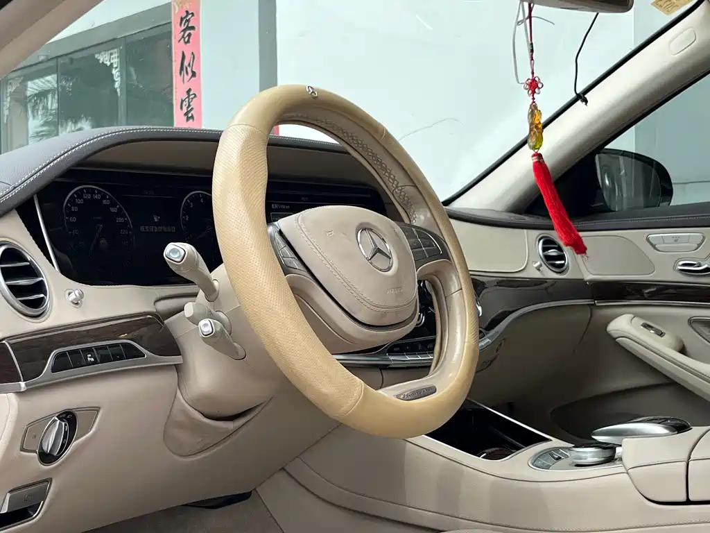 Mercedes-Benz S-Class — миниатюра 7