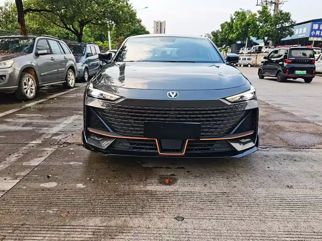 Changan UNI-V — миниатюра 2