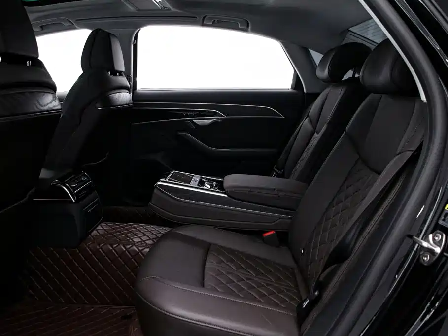 Audi A8 — миниатюра 15