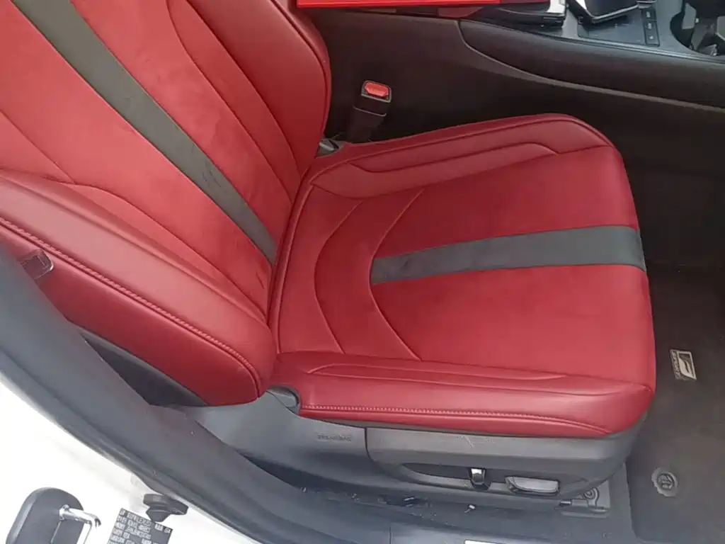 Lexus UX — миниатюра 25