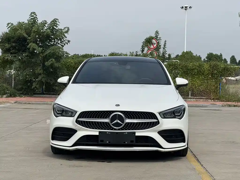 Mercedes-Benz CLA (Import) — миниатюра 2