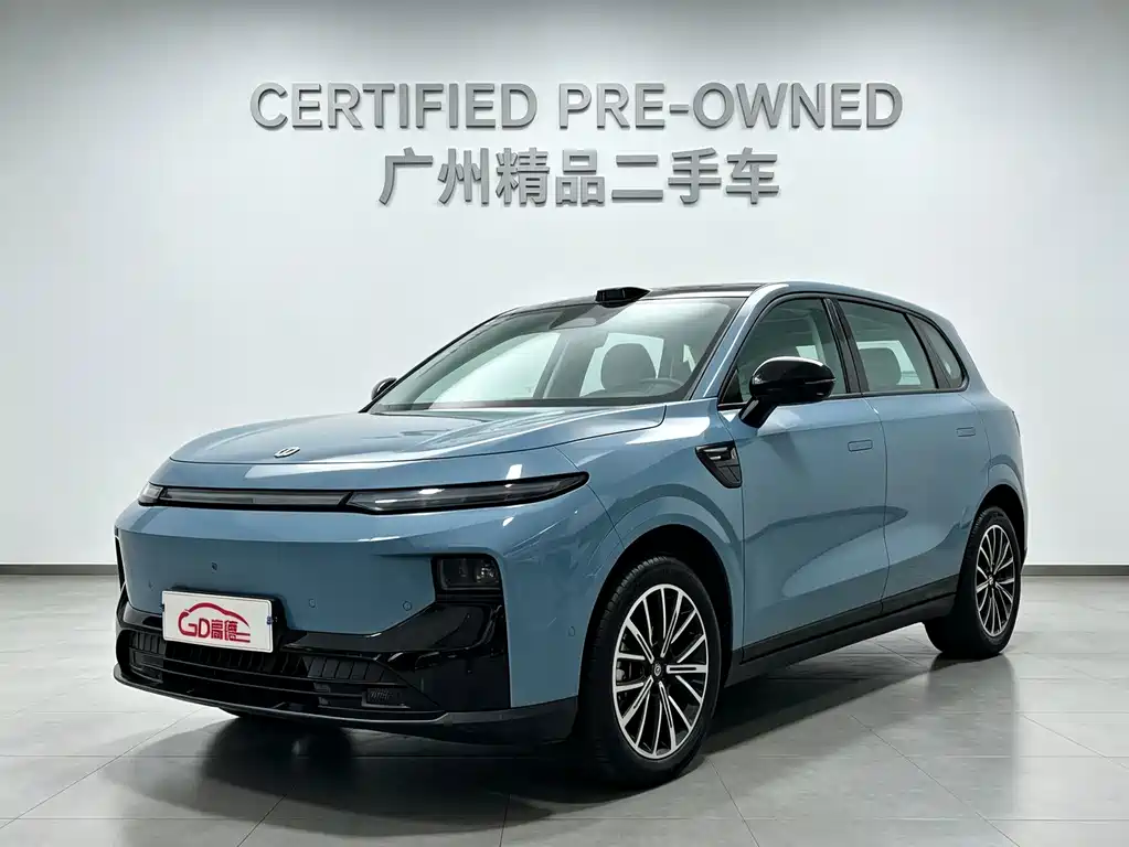 Leapmotor B10