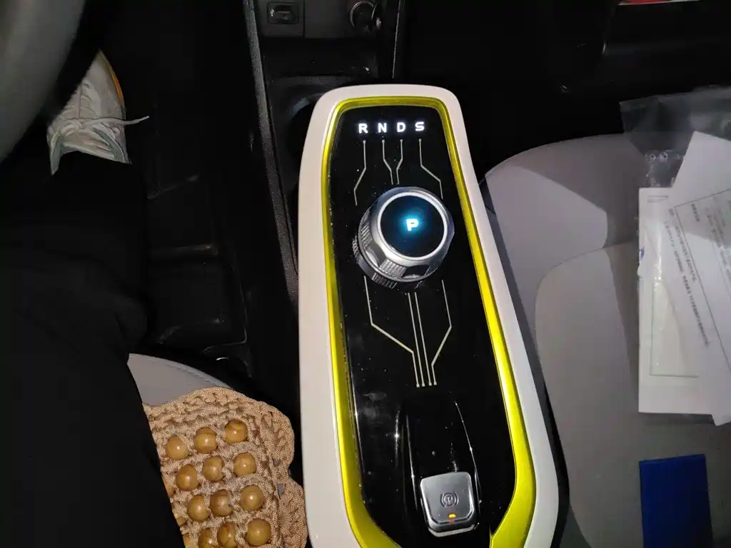 Changan Benben E-Star — миниатюра 10