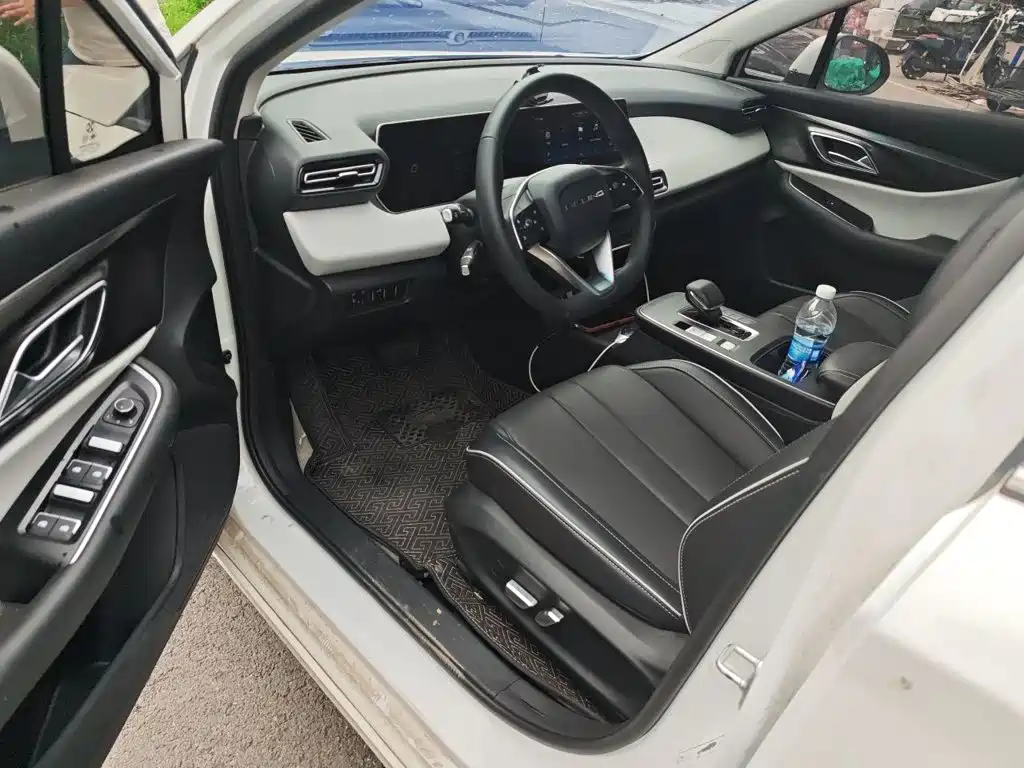 BAIC EU5 Plus — миниатюра 12