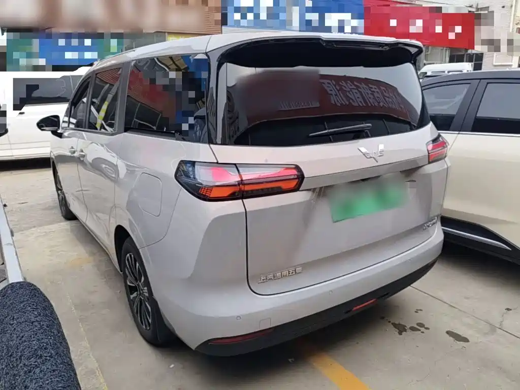 Wuling Xingguang 730 New Energy — миниатюра 5