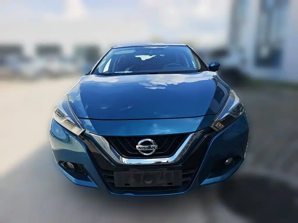 Nissan Bluebird — миниатюра 5