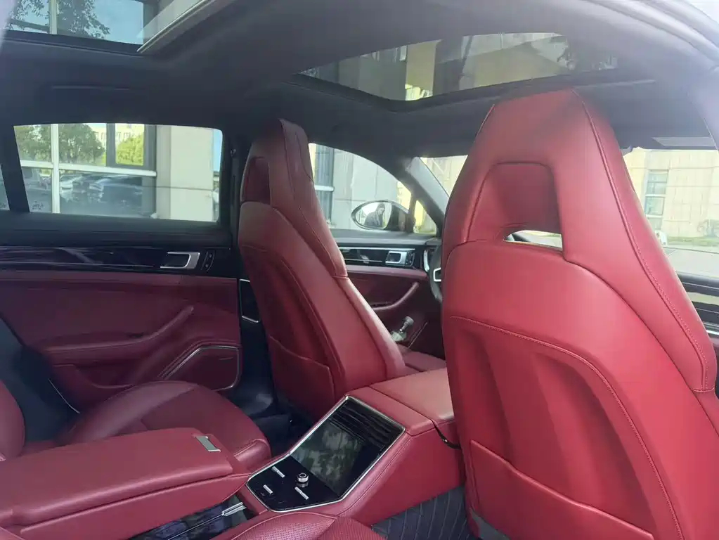 Porsche Panamera — миниатюра 5