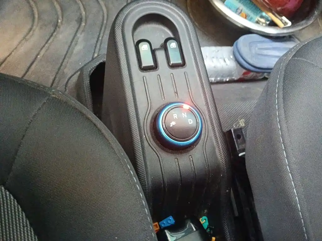 Wuling MINIEV — миниатюра 7